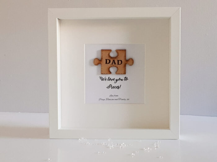 Single We love you to pieces gift frame