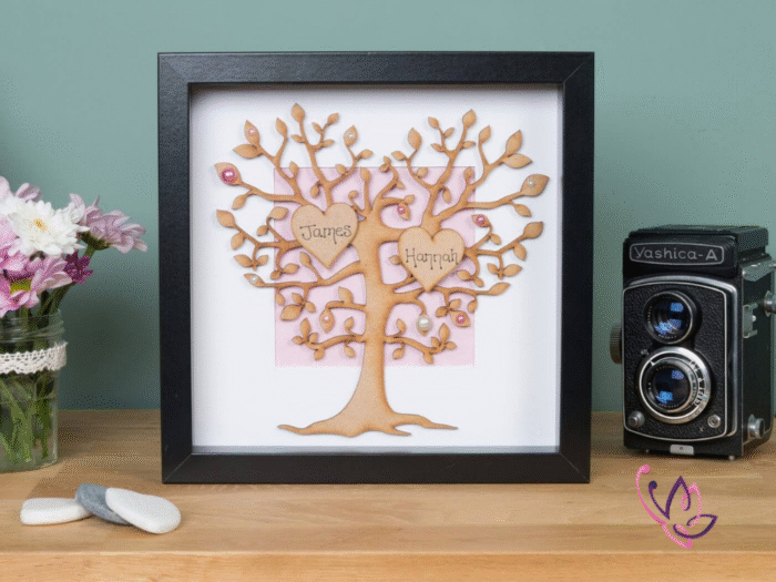 heart shaped family tree black