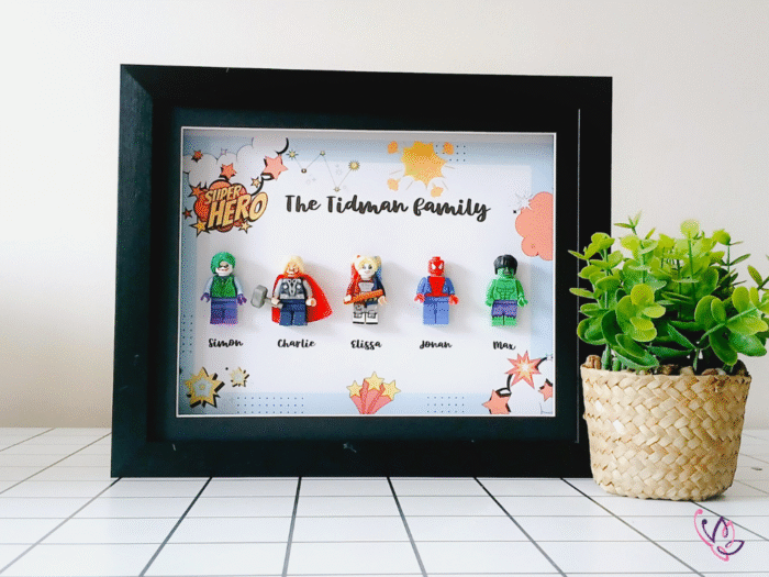 lego family frame black